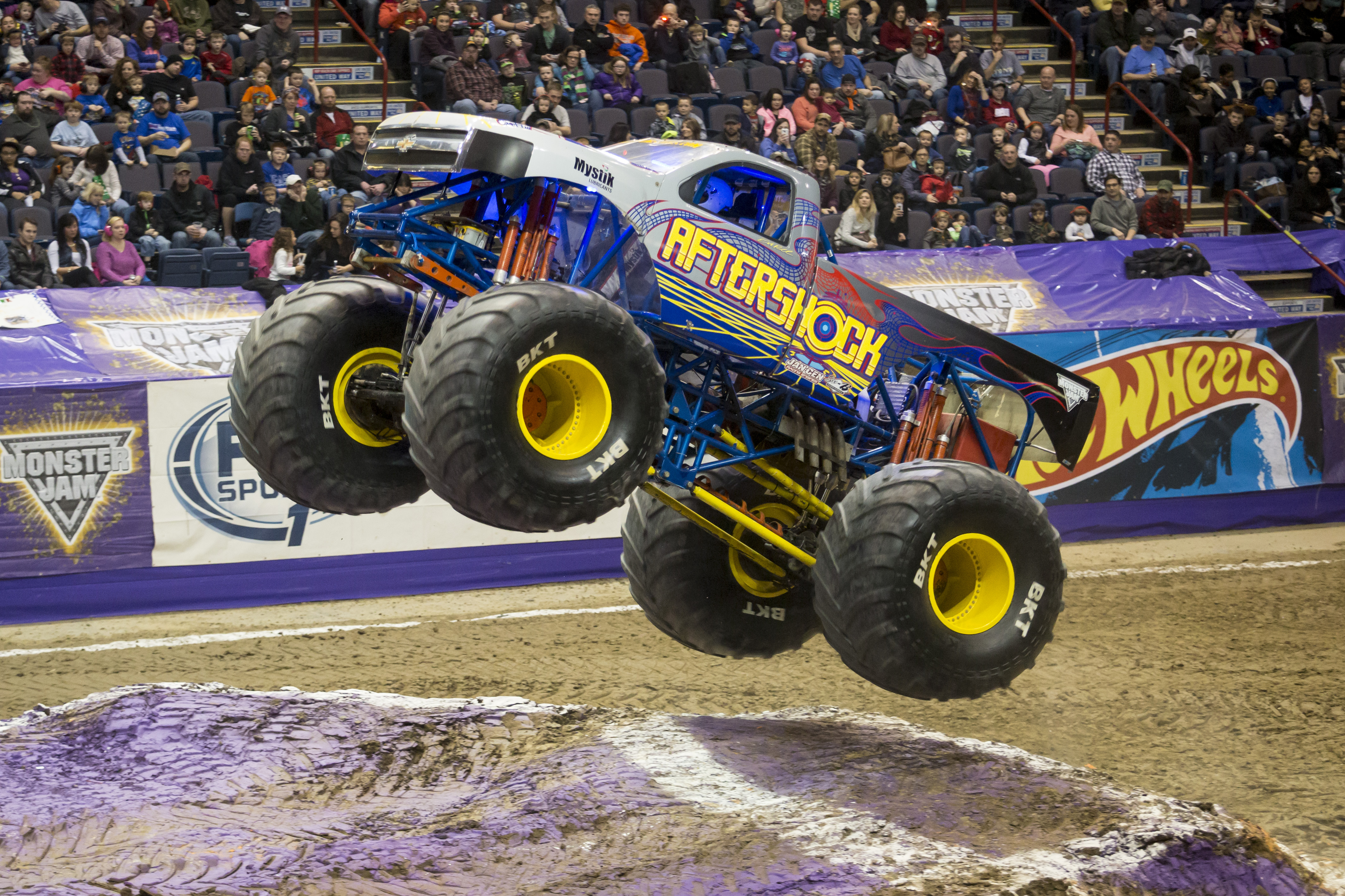 Monster Jam Get 25 Off Tickets To The 2017 Portland Show Frugal 