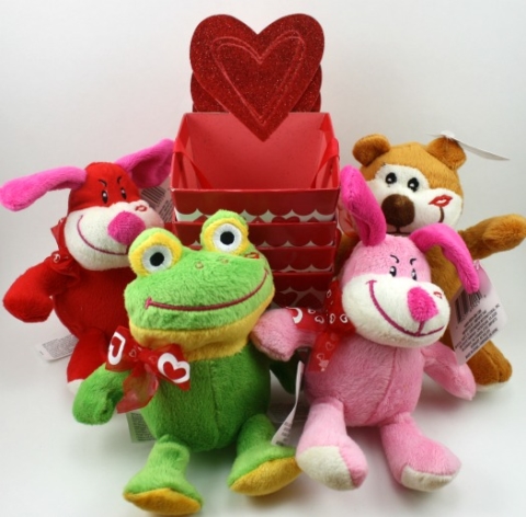 Last Minute Valentine's Day Ideas at the Dollar Tree- That are
